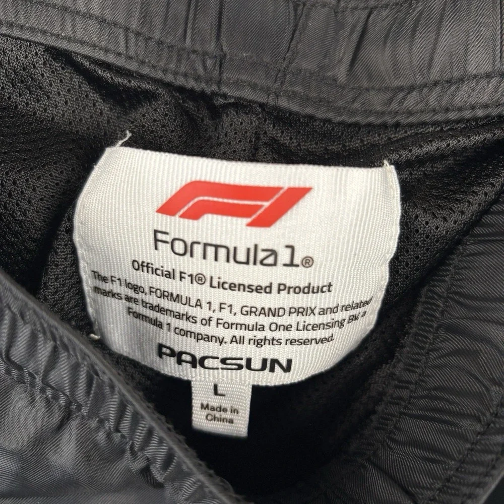 PacSun Formula One F1 Shorts Mens‎ Large Black Racing Zip Pockets Mesh Liner